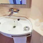 Kyriad Eco - Roissy - Aeroport Paris-Charles De Gaulle 2* Ρουασί-αν-Φρανς