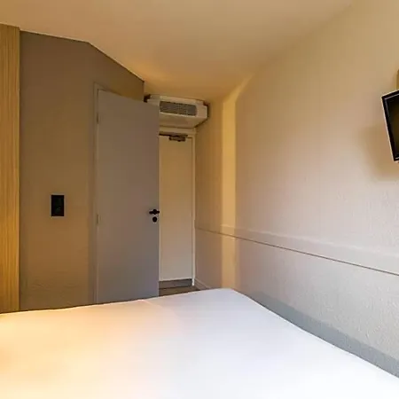 Hotel Kyriad Eco - Cdg Paris Nord 2 Parc Des Expositions 2*