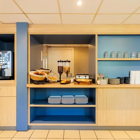 Hotel Kyriad Eco - - Aéroport Paris-charles De Gaulle
