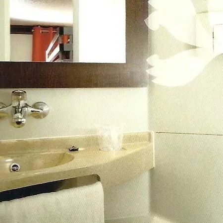 Kyriad Eco - - Aeroport Paris-charles De Gaulle Hotel Roissy-en-France