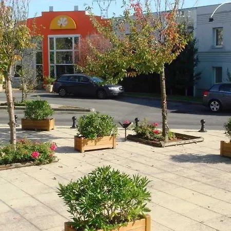 Premiere Classe Cdg - Paris Nord 2 - Parc Des Expositions Hotel 2*