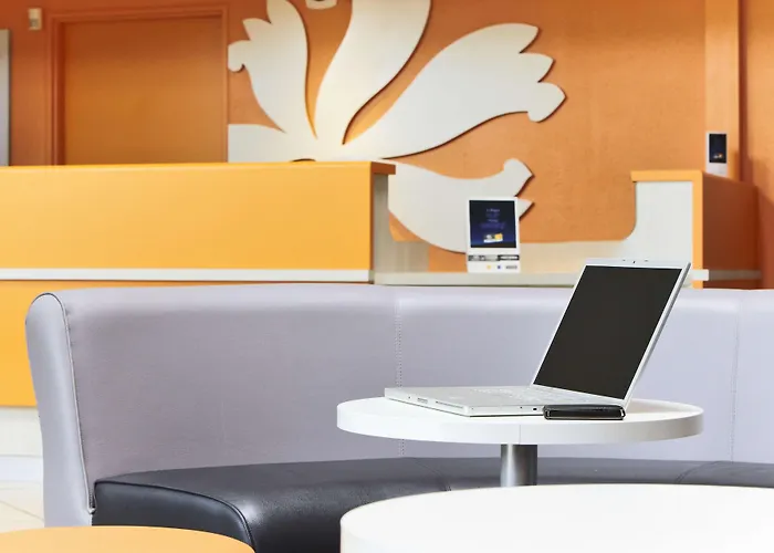 プレミア　クラッセ　ロワシー　cdg - パリ　ノール　2 - パルク　デ　ゼクスポジション