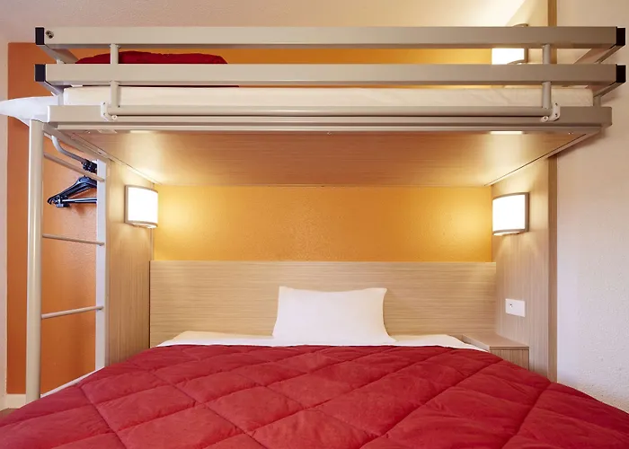 プレミア　クラッセ　ロワシー　cdg - パリ　ノール　2 - パルク　デ　ゼクスポジション